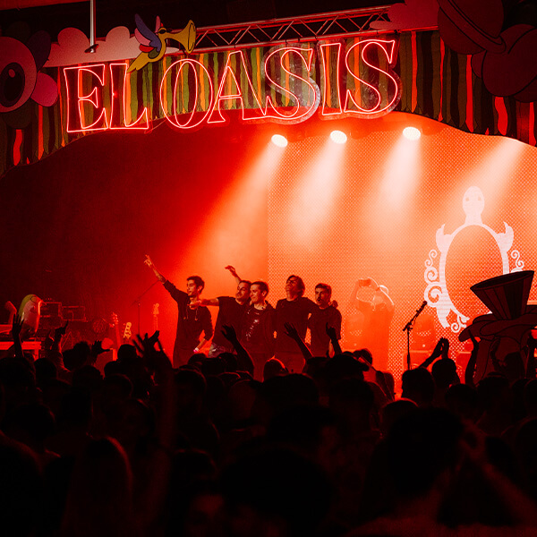 MAIN STAGE